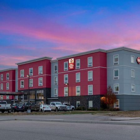 Best Western Plus Airport Inn & Suites Saskatoon Exterior foto