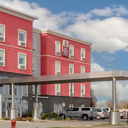 Best Western Plus Airport Inn & Suites Saskatoon Exterior foto
