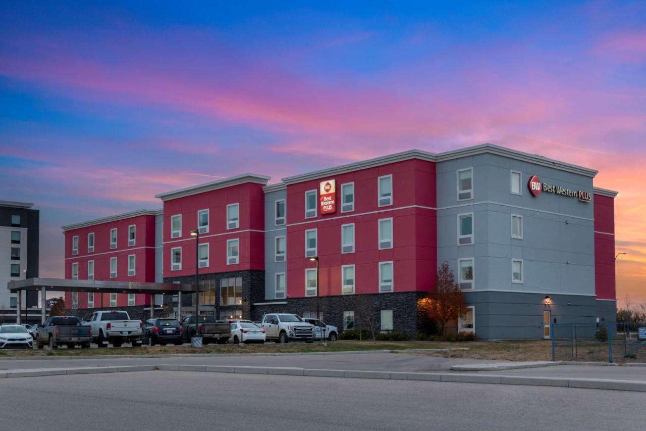 Best Western Plus Airport Inn & Suites Saskatoon Exterior foto