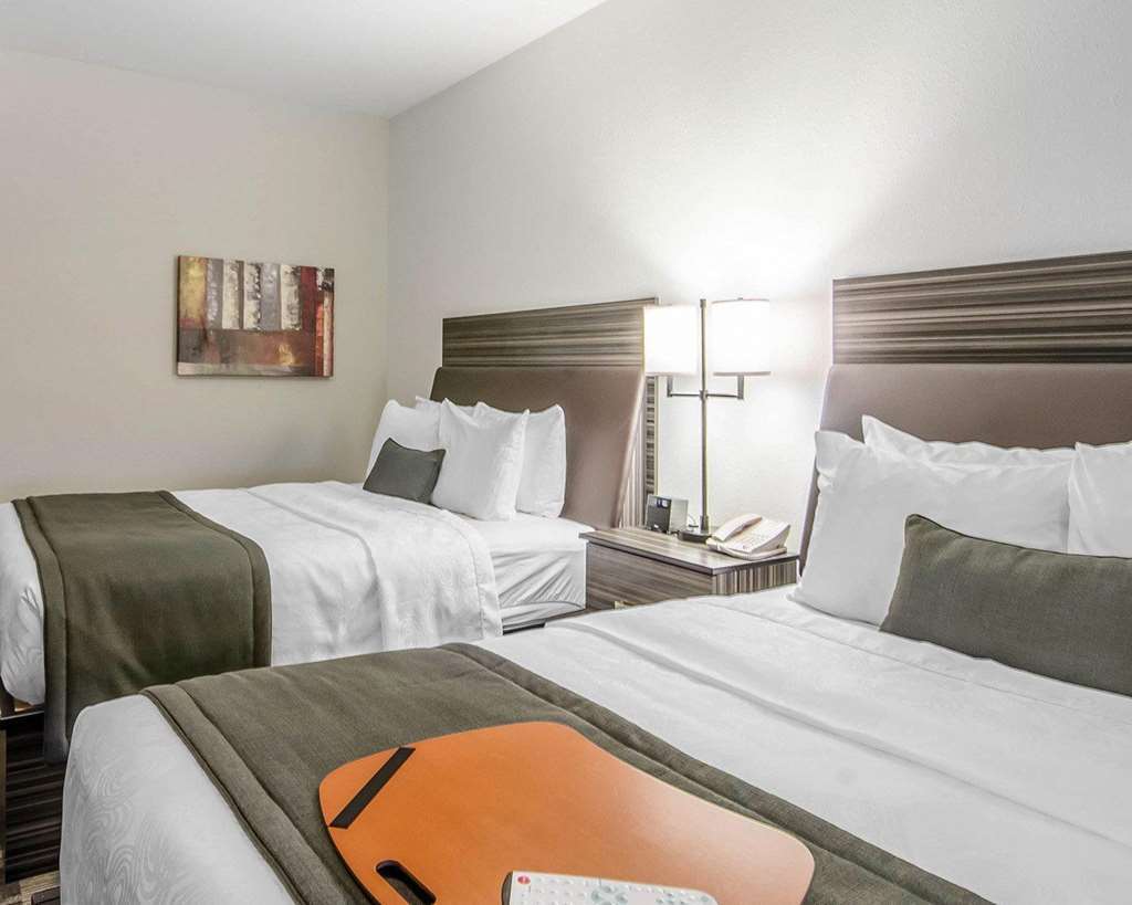Best Western Plus Airport Inn & Suites Saskatoon Habitación foto